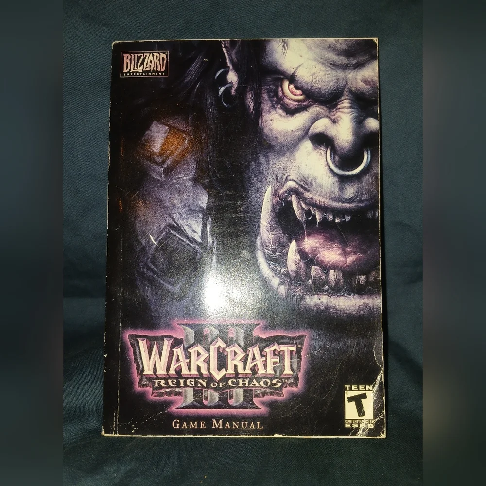 Warcraft III: Reign of Chaos Game Manual - Dark Cover